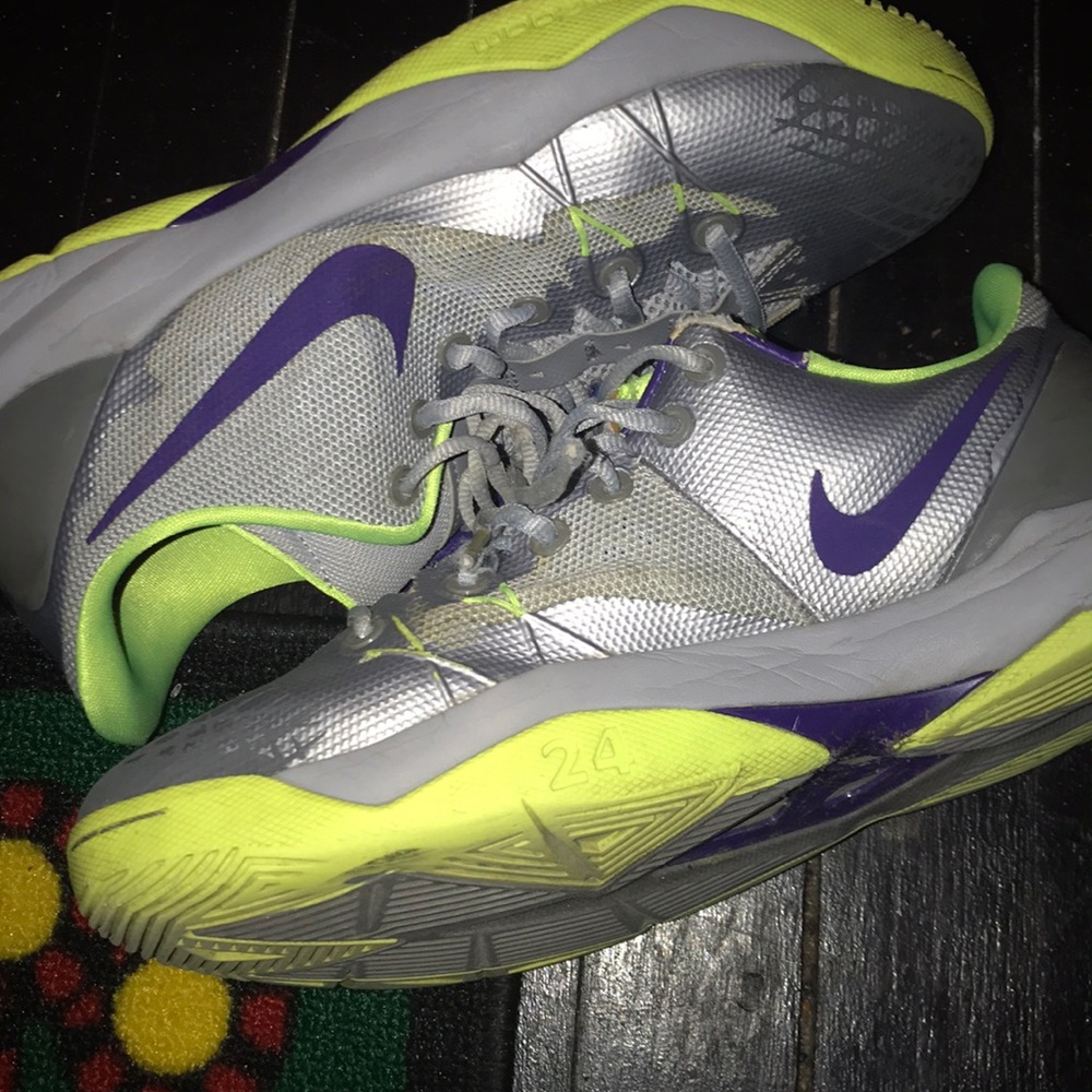 Kobe’s - Picture 2 of 4